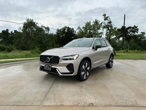 2024 Volvo XC60 Recharge Plug-In Hybrid T8 Plus Dark Theme