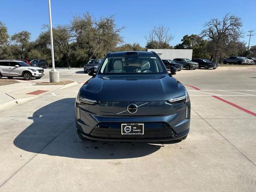 2025 Volvo EX90 Plus, Twin Motor, Fully electric, 7 Seats