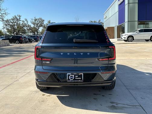 2025 Volvo EX90 Plus, Twin Motor, Fully electric, 7 Seats