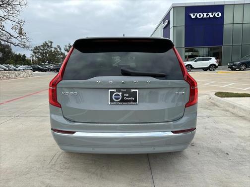 2025 Volvo XC90 Plug-In Hybrid T8 Plus 7-Seater