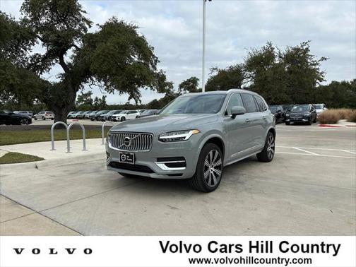 2025 Volvo XC90 Plug-In Hybrid T8 Plus 7-Seater