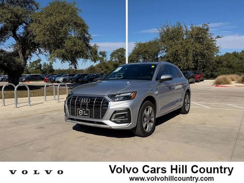 2022 Audi Q5 40 Premium Plus