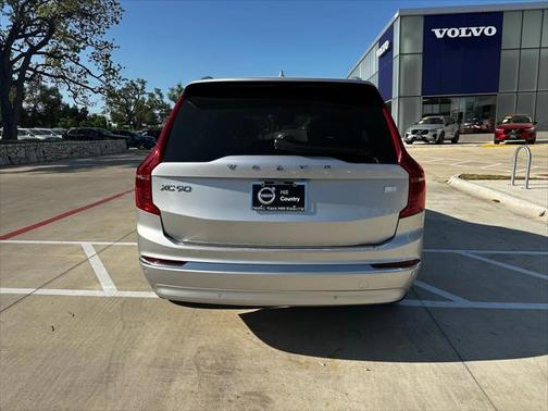 2022 Volvo XC90 Recharge Plug-In Hybrid T8 Inscription 6 Passenger