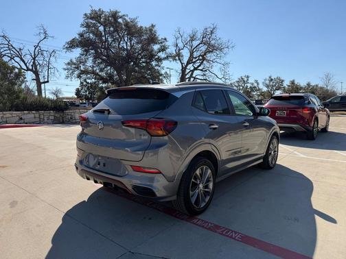 2022 Buick Encore GX Select