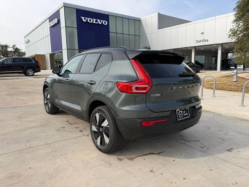 2026 Volvo EX40 Plus, Twin Motor, Fully electric