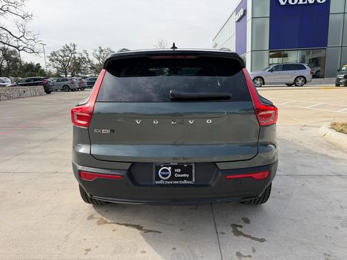 2026 Volvo EX40 Plus, Twin Motor, Fully electric