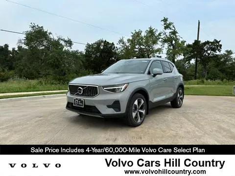 2024 Volvo XC40 B5 Core Bright Theme