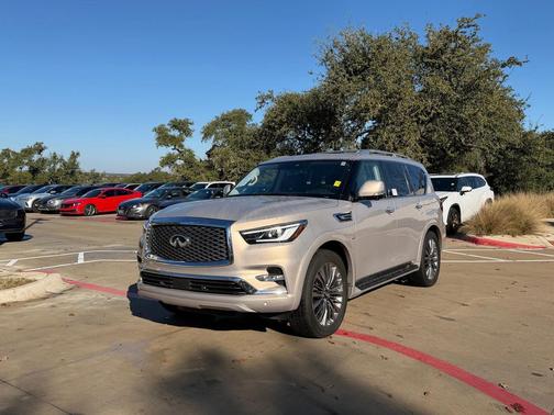 2019 INFINITI QX80 Luxe