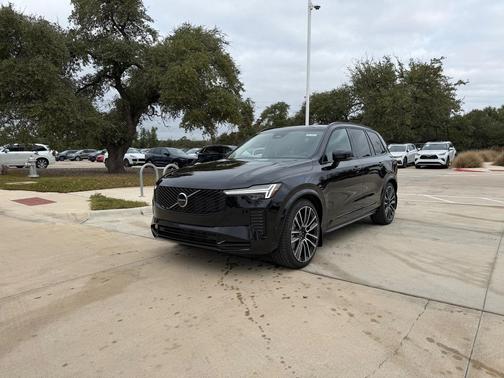 2026 Volvo XC90 Ultra Dark Theme, B6 AWD Gas (mild hybrid), Gasoline, 7 Seats