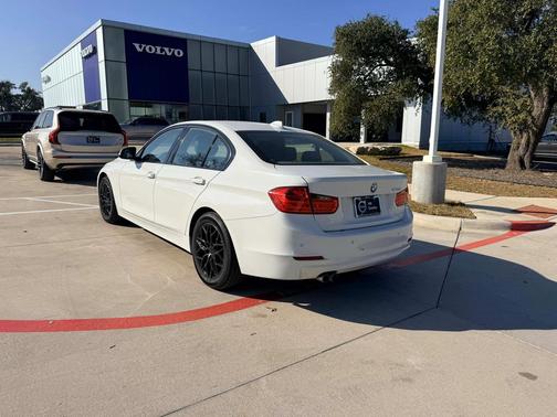 2015 BMW 328 328i