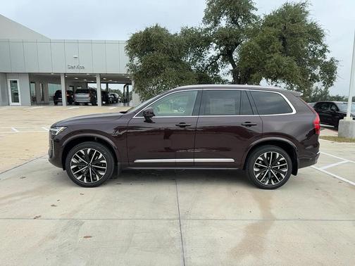 2026 Volvo XC90 B5 Plus 7-Seater