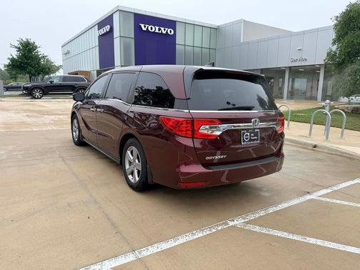 Deep Scarlet Pearl 2020 Honda Odyssey EX-L