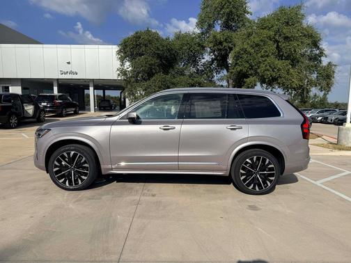 2026 Volvo XC90 B6 Ultra 7-Seater