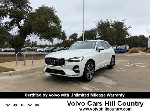 2023 Volvo XC60 B5 Plus Bright Theme