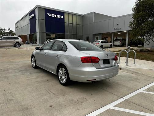 2011 Volkswagen Jetta SEL