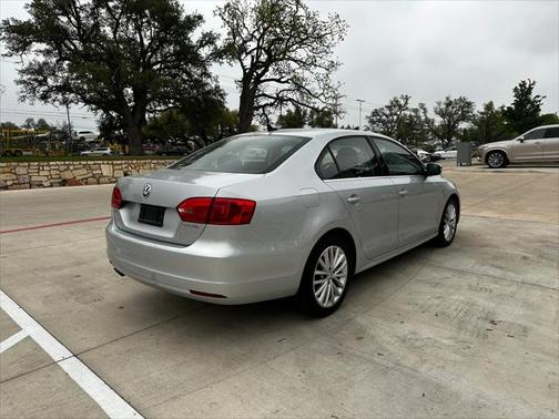 2011 Volkswagen Jetta SEL