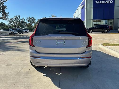 2026 Volvo XC90 B6 Ultra 7-Seater