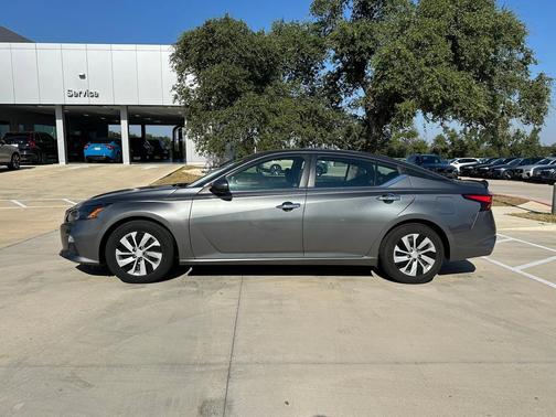 2022 Nissan Altima S FWD