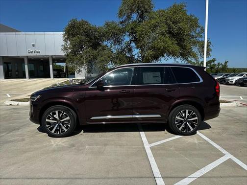 2025 Volvo XC90 Plug-In Hybrid T8 Core 7-Seater