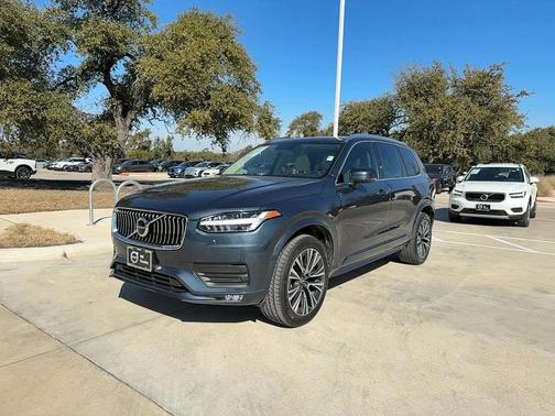 2020 Volvo XC90 T5 Momentum
