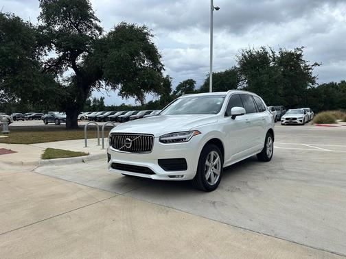 2023 Volvo XC90 B6 Core