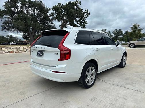 2023 Volvo XC90 B6 Core