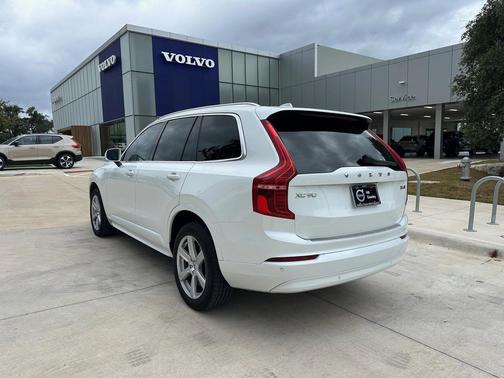2023 Volvo XC90 B6 Core