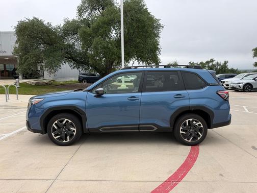 Horizon Blue Pearl 2025 Subaru Forester Limited