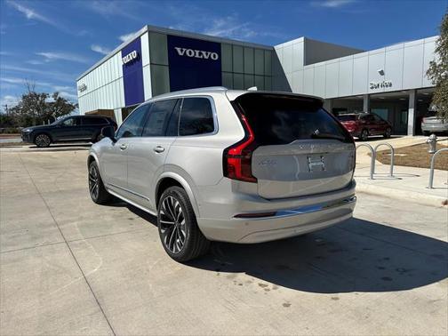 2025 Volvo XC90 B6 Plus 7-Seater