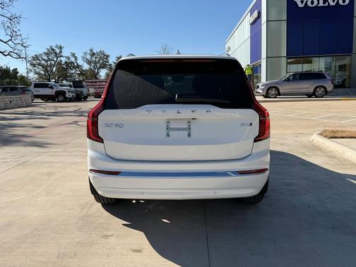 2026 Volvo XC90 Ultra, B6 AWD Gas (mild hybrid), Gasoline, Bright, 6 Seats