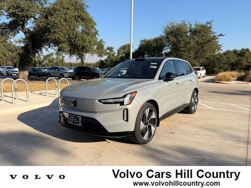 2025 Volvo EX90 Twin Motor Performance Ultra 6-Seater