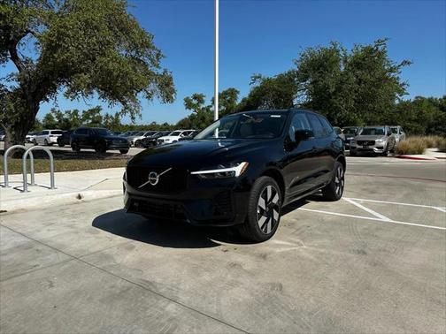 2025 Volvo XC60 Plug-In Hybrid T8 Plus