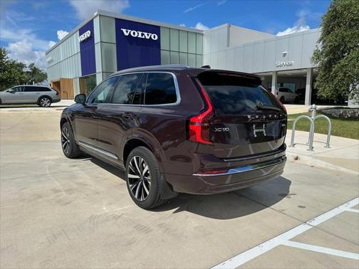 2026 Volvo XC90 B5 Core