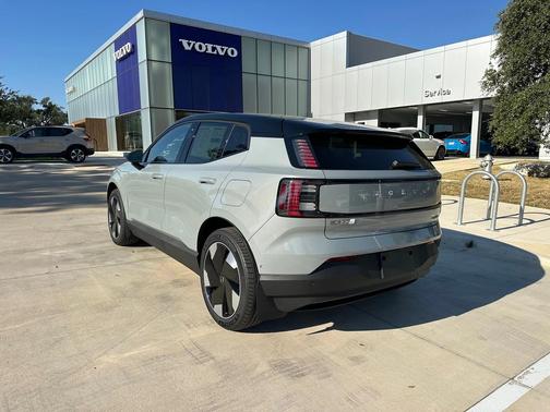 2025 Volvo EX30 Twin Motor Ultra