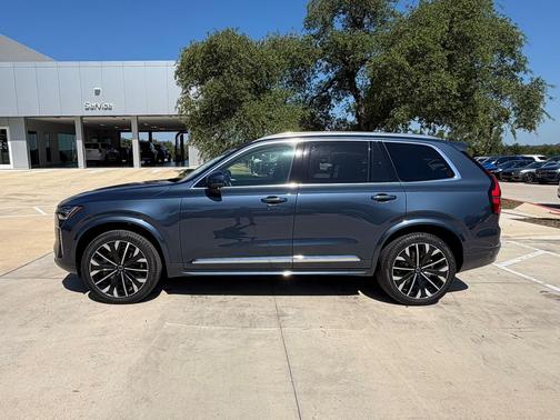 Denim Blue 2025 Volvo XC90 B6 Plus 7-Seater