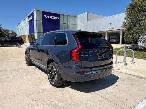 Denim Blue 2025 Volvo XC90 B6 Plus 7-Seater