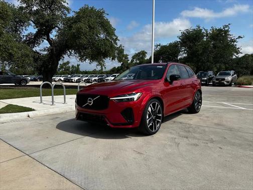 2025 Volvo XC60 Plug-In Hybrid T8 Ultra