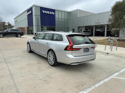 2021 Volvo V90 T6 Inscription