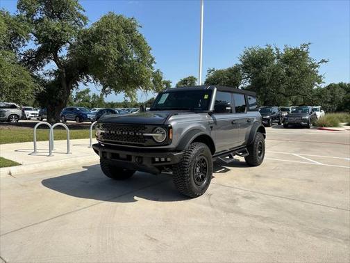 2022 Ford Bronco Black Diamond