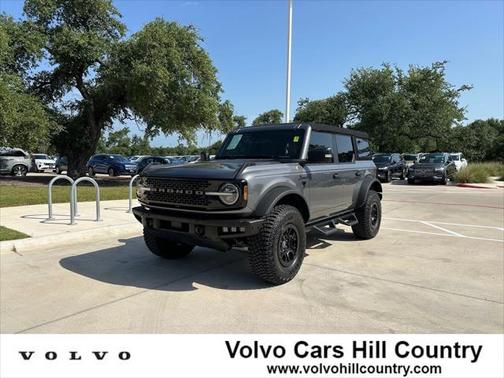 2022 Ford Bronco Black Diamond