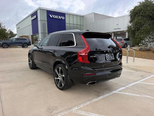 Onyx Black 2018 Volvo XC90 T6 R-Design