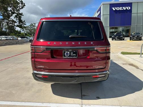 2022 Jeep Wagoneer Series III 4x4