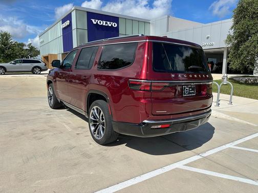 2022 Jeep Wagoneer Series III 4x4