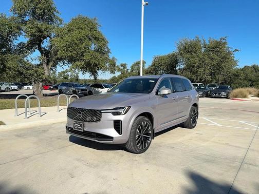 2026 Volvo XC90 B6 Plus 7-Seater