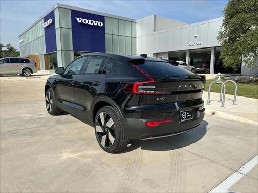 2024 Volvo C40 Recharge Pure Electric Plus