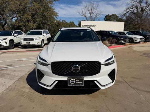 2026 Volvo XC60 B5 Ultra