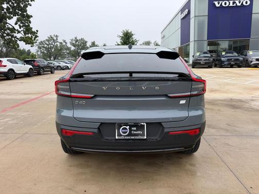 Thunder Gray Metallic 2023 Volvo C40 Recharge Pure Electric Twin Ultimate