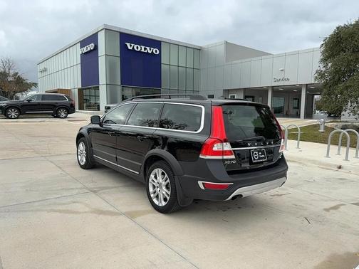 2016 Volvo XC70 T5 Premier