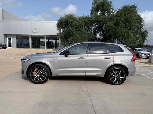 Silver Dawn Metallic 2024 Volvo XC60 Recharge Plug-In Hybrid T8 Polestar