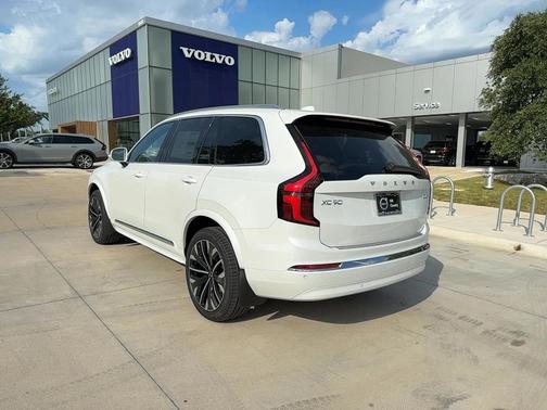 2026 Volvo XC90 B6 Core
